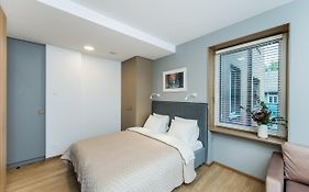 River City Apartments No 1 By Urban Rent